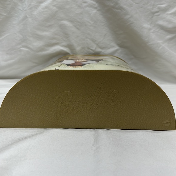 Celebration Barbie - Picture 9 of 9